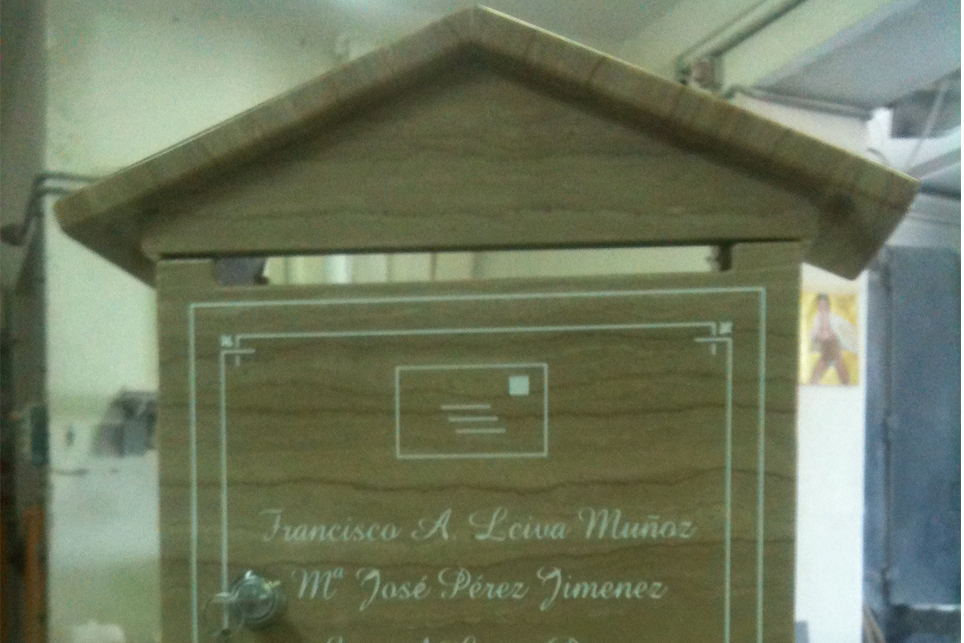 Buzon de Correo Postal en Marmol