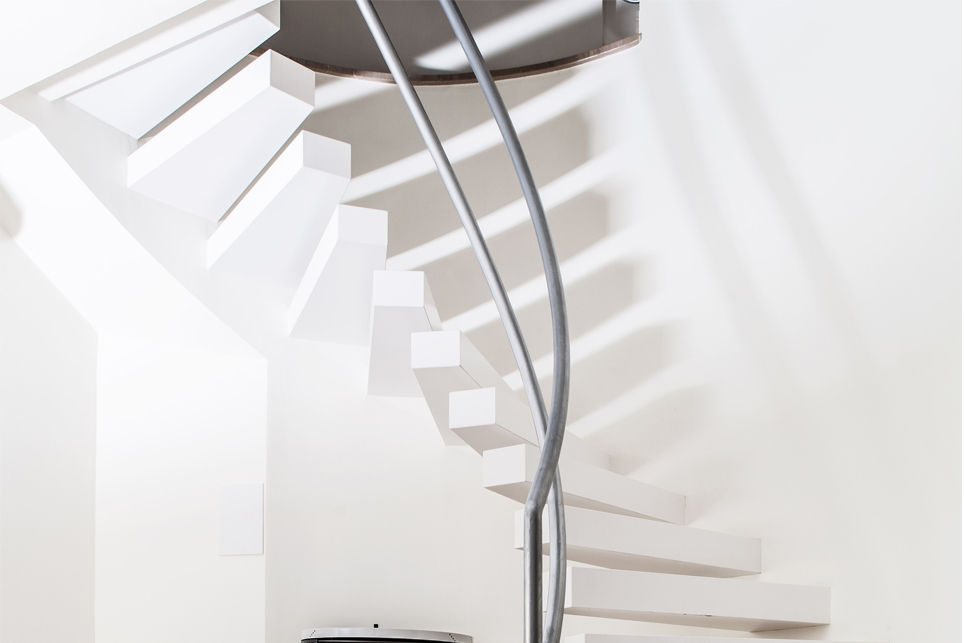 Escalera Caracol Suspendida
