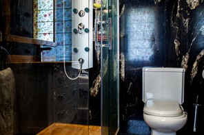 Emplacado Baño en Titanium