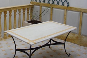 Mesa de Marmol